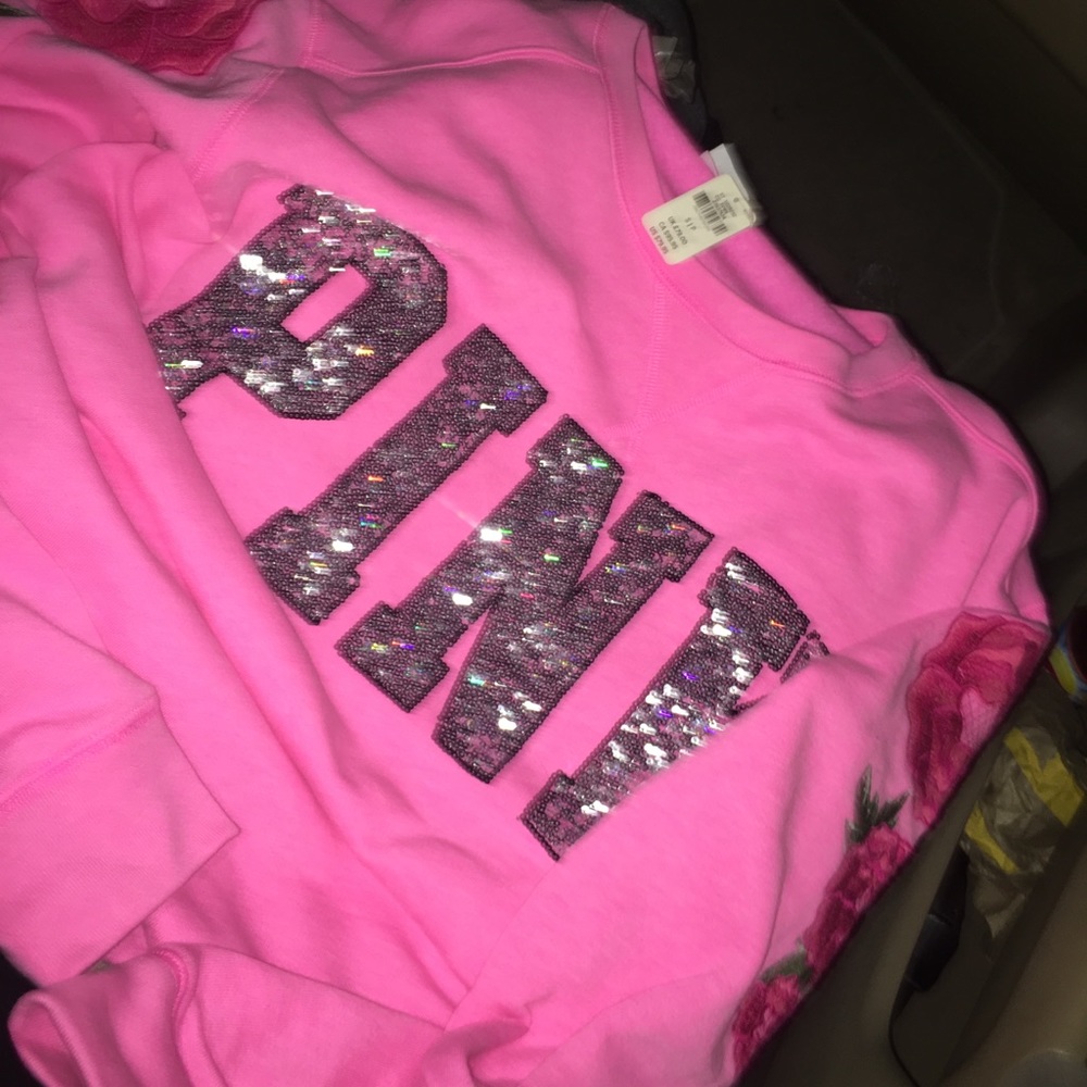Pink rose sweater. Size s (sold out)